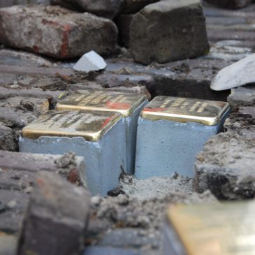 Stolpersteine Borne: De Steentjes