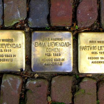 Stolpersteine Borne Steentjes: De familie Lievendag – A. ten Catestr. 5